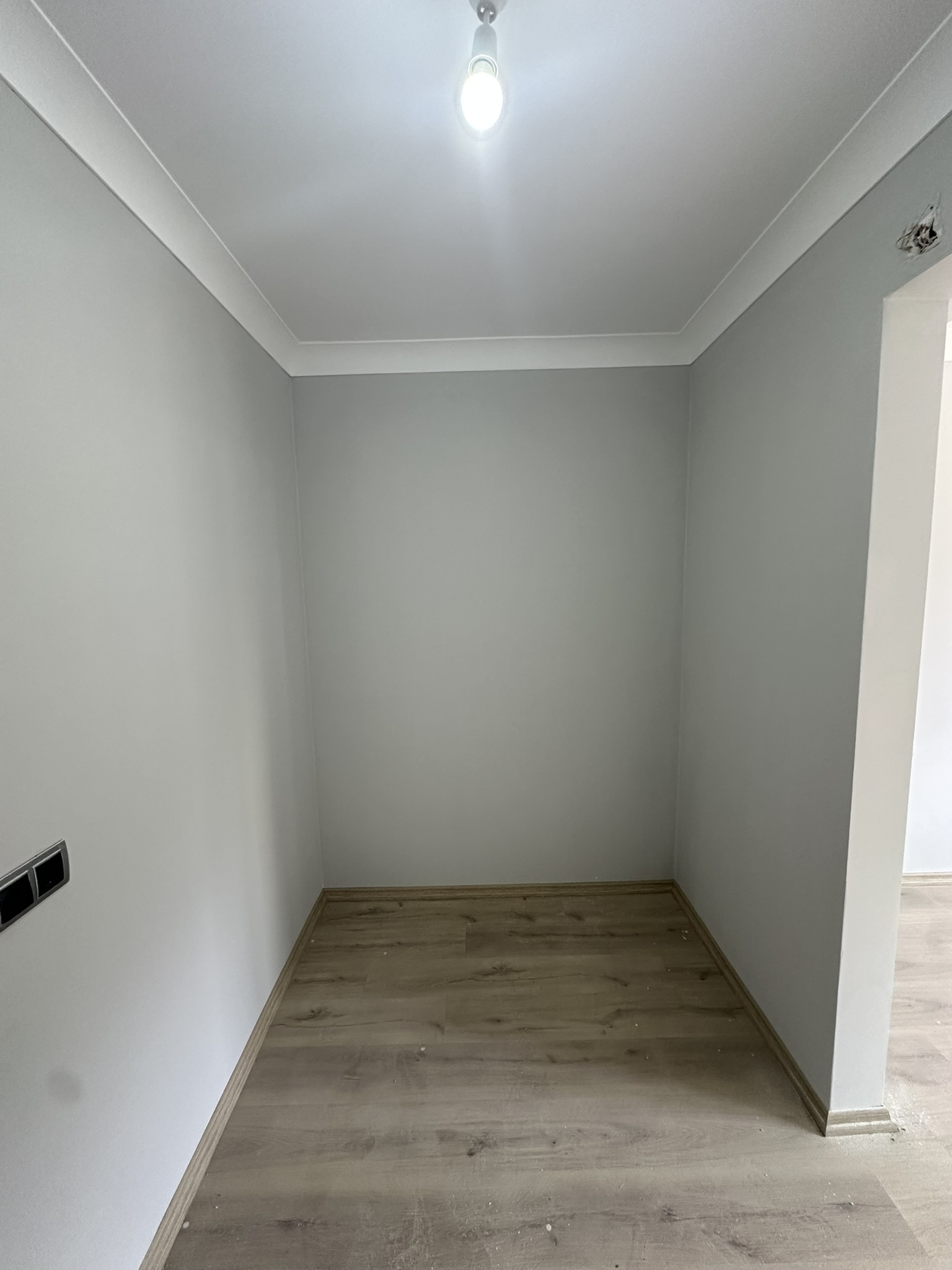 MABEL'DEN AKSU STADIUM CADDE EVLERİNDE GENİŞ FERAH DAİRE 3+1